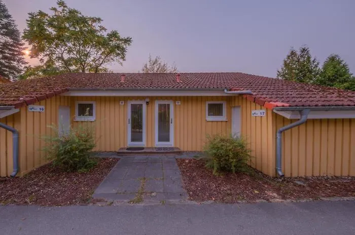 Ferienhaus Möwe 17 *